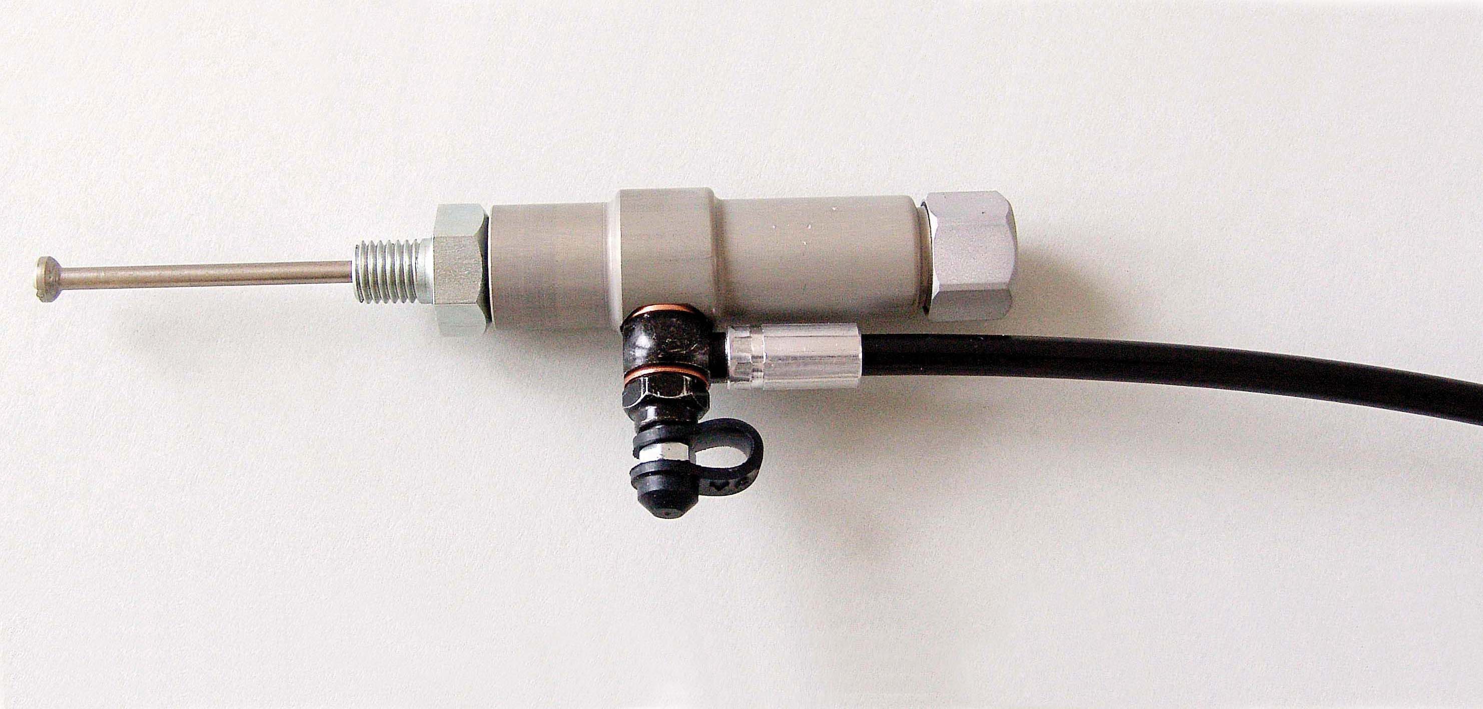 * Magura kytkimen työsylinteri DS650 04-09