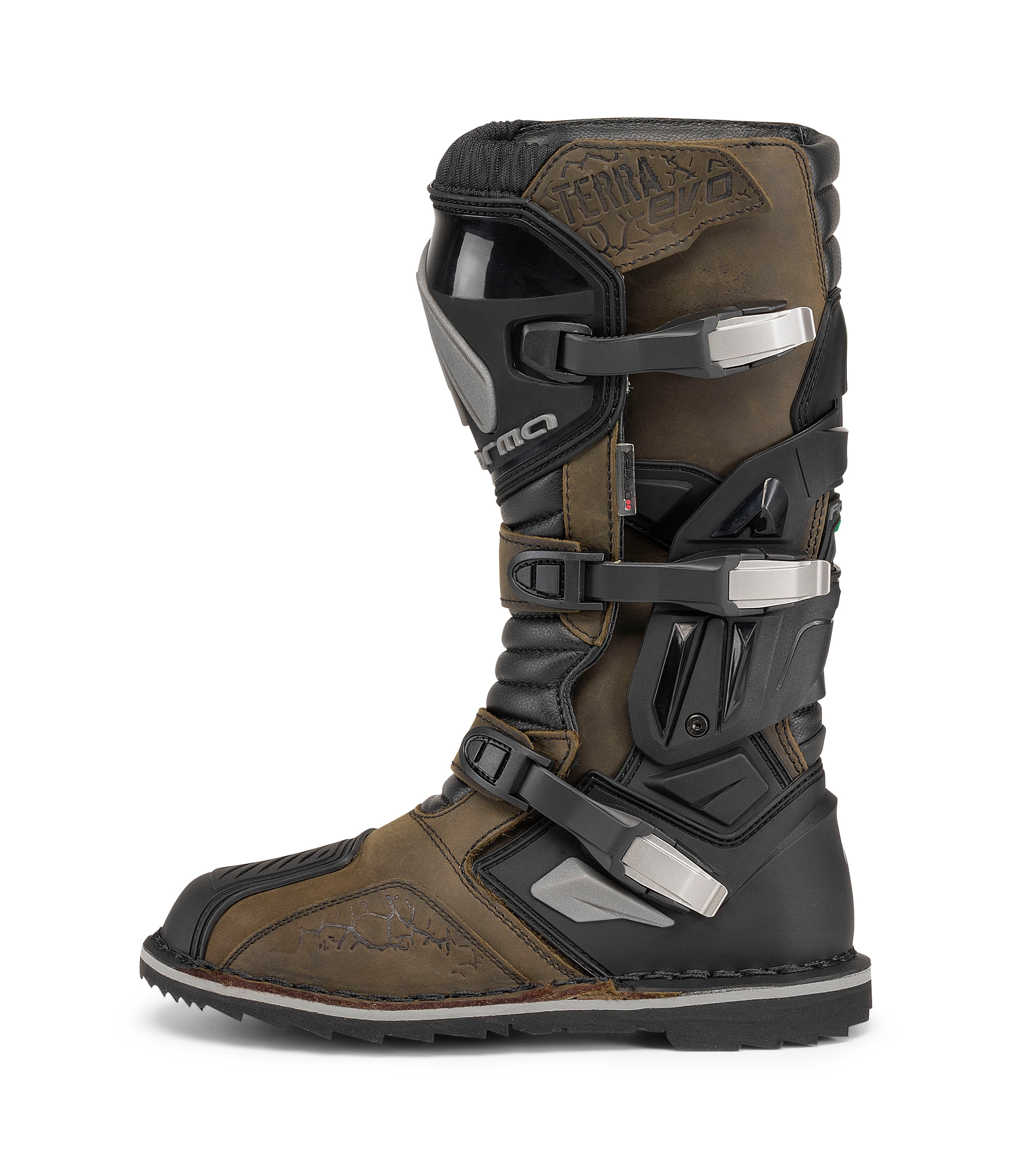 Terra Evo Dry WP Boot