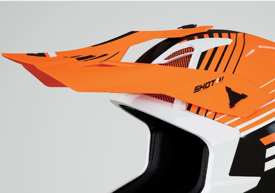 Lite Fury Crossikypärän Lippa