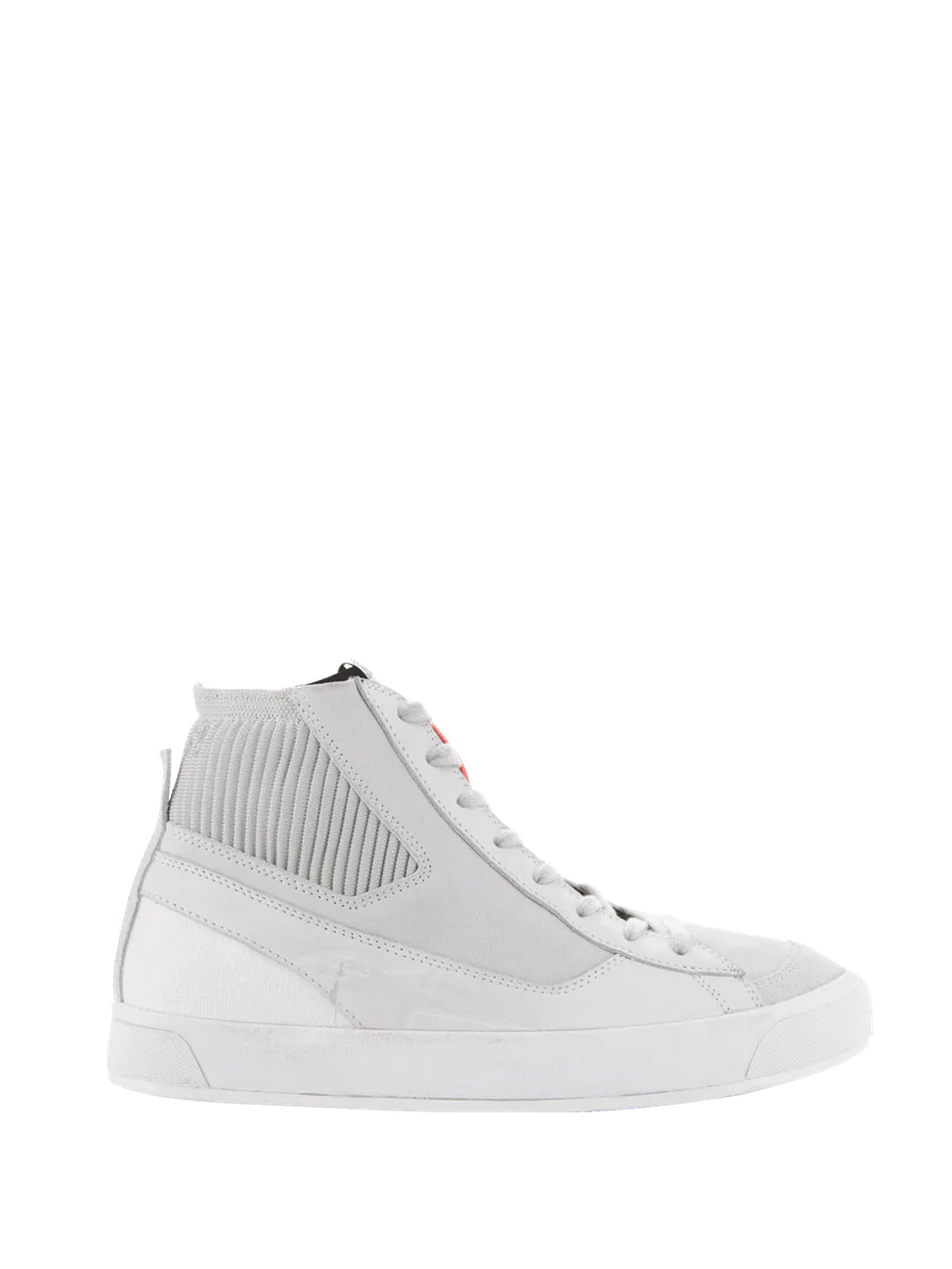 Staded Shoe